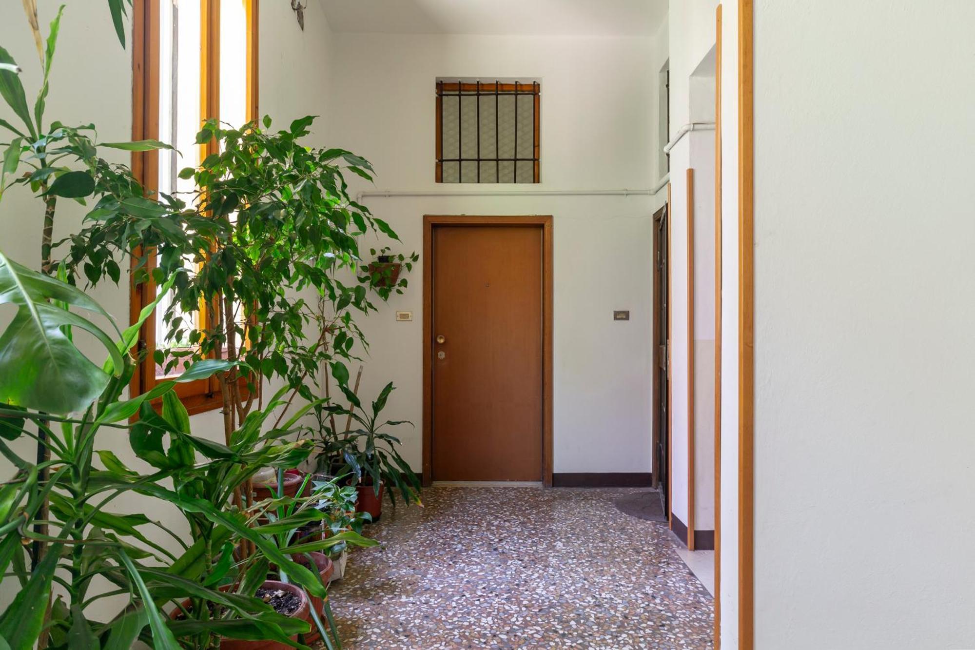 Apartment Amos - 5 Minutes From Piazza Maggiore Bologna Exteriör bild