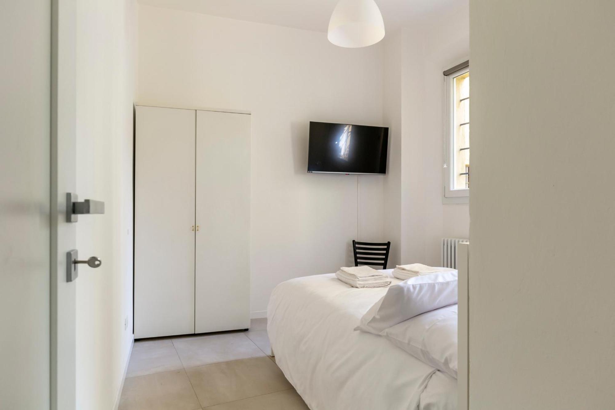 Apartment Amos - 5 Minutes From Piazza Maggiore Bologna Exteriör bild